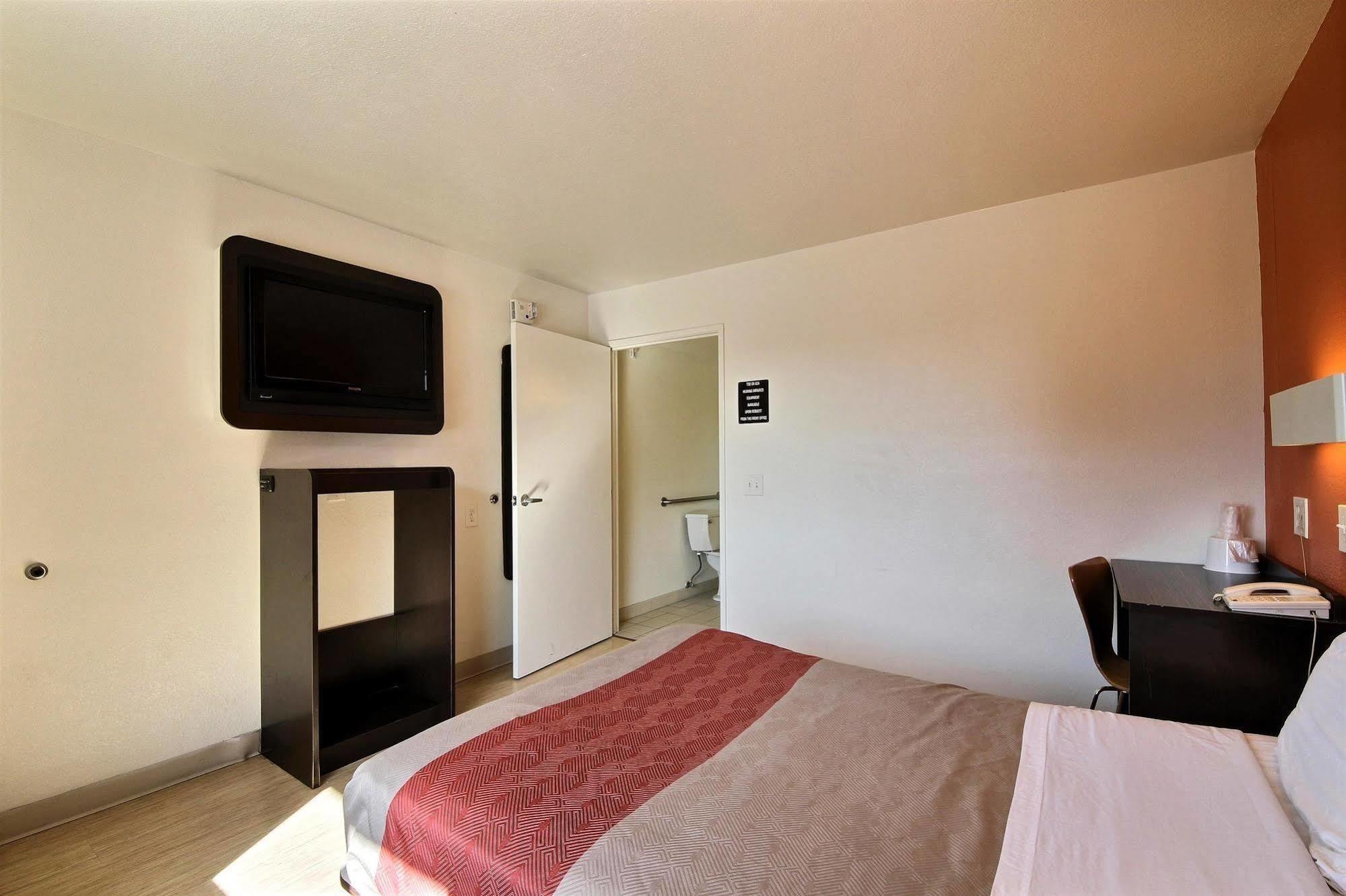 Motel 6-Laredo, Tx - South Εξωτερικό φωτογραφία