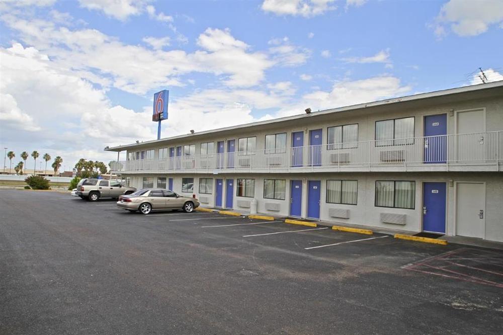 Motel 6-Laredo, Tx - South Ανέσεις φωτογραφία