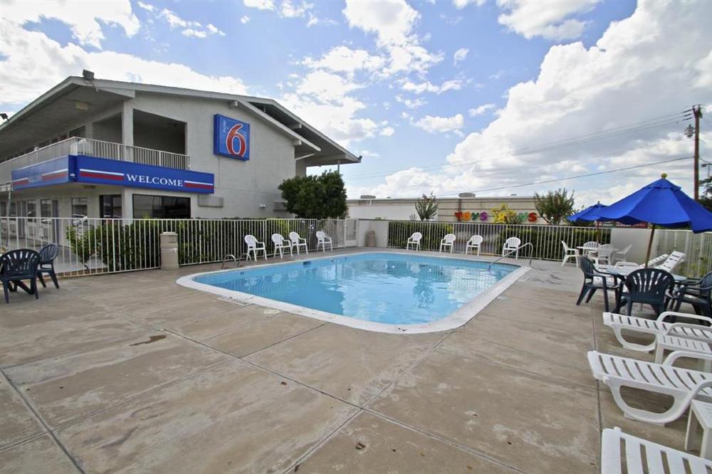 Motel 6-Laredo, Tx - South Ανέσεις φωτογραφία