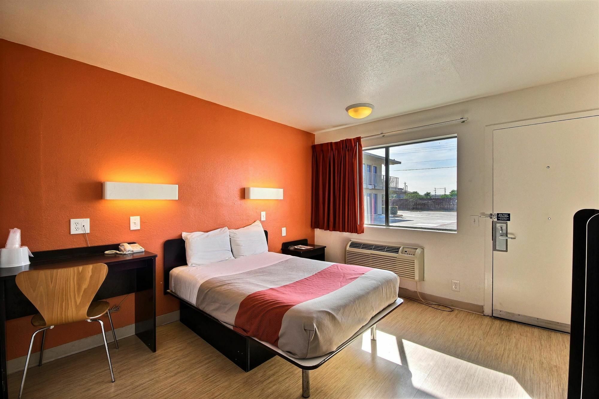 Motel 6-Laredo, Tx - South Εξωτερικό φωτογραφία